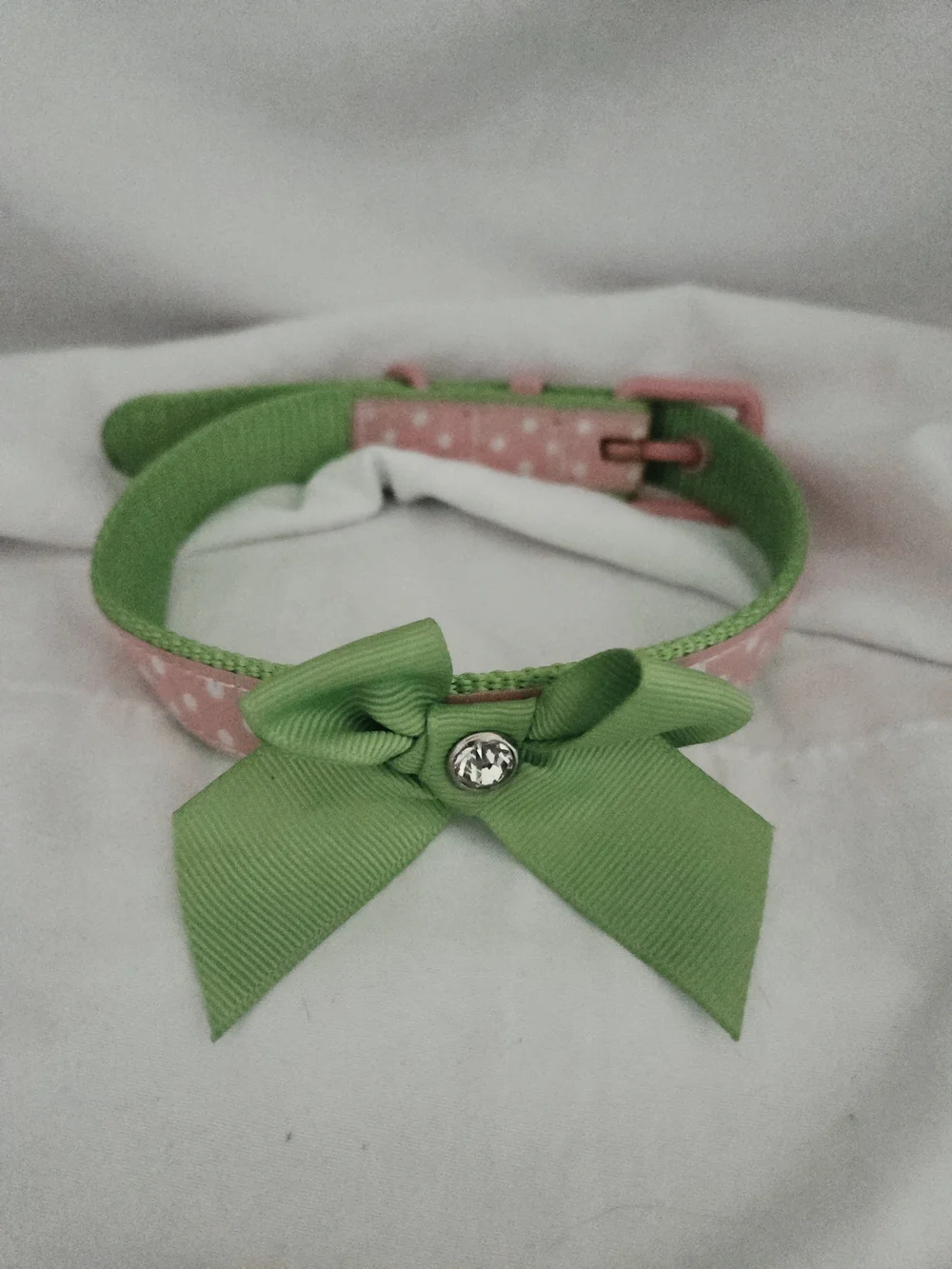 Pink Polka Dot Collar with Green Bow